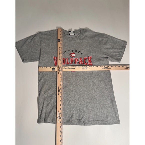 NC State Wolfpack T Shirt Gray Short Sleeve Basketball Graphic Tee Adult - Picture 5 of 7